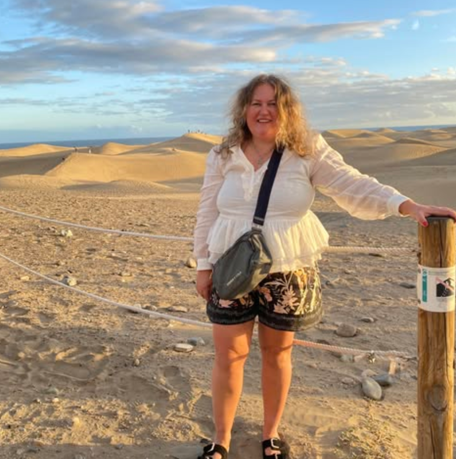 Emma, 39